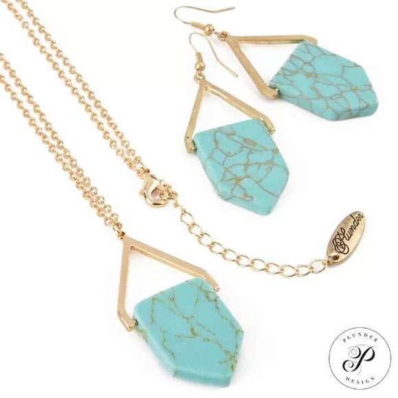 Turquoise Necklace Set - Picture 2 of 2